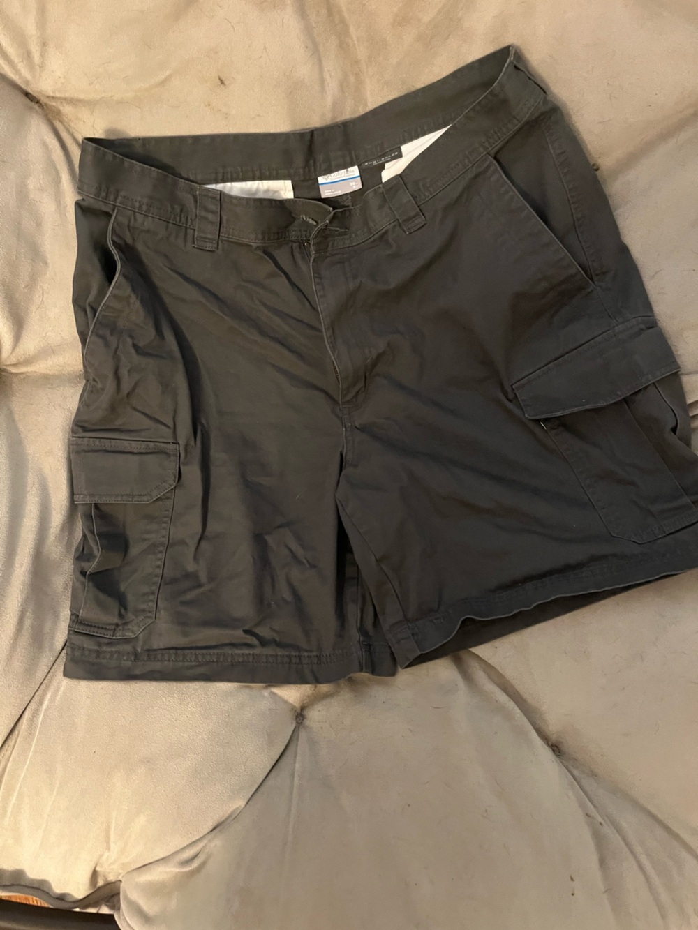 Men's grey Cargo Shorts - Columbia